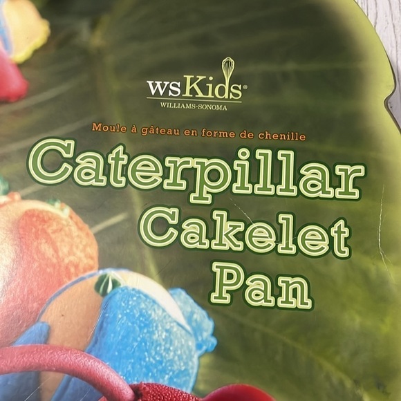 Williams-Sonoma Kids Caterpillar Cakelet Pan - Picture 3 of 9